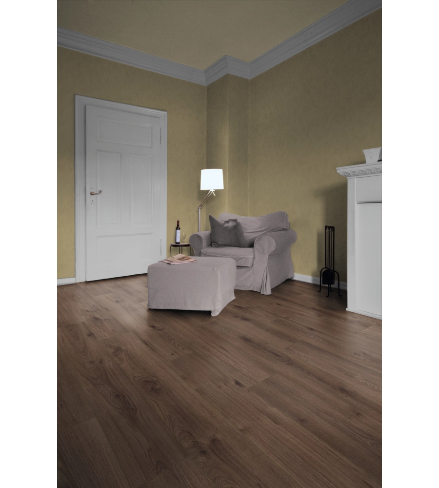 Pavimento laminato rovere scuro millenium 8mm ac4 2,131 m² linea advanced