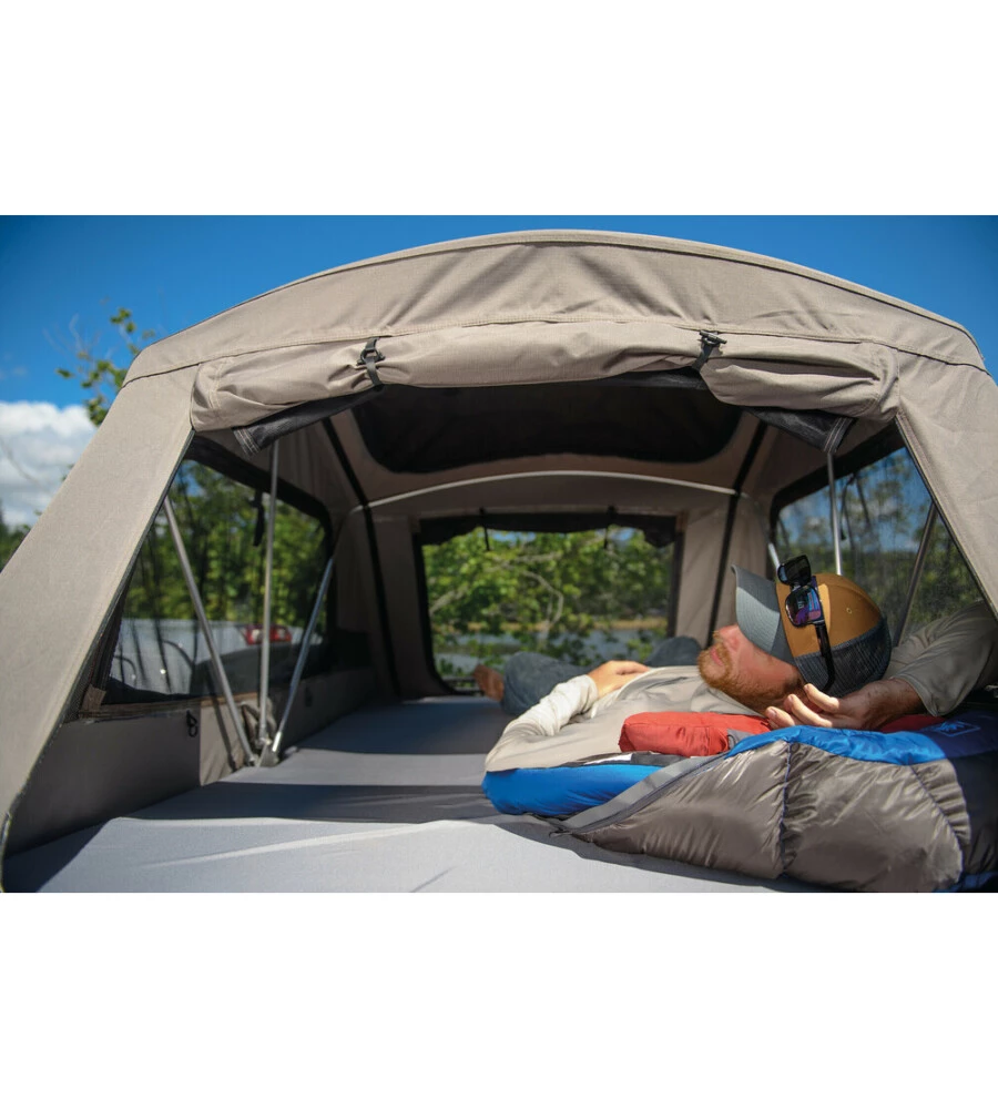 Tenda da tetto per auto skyrise hd medium y8007437 per tre persone - yakima