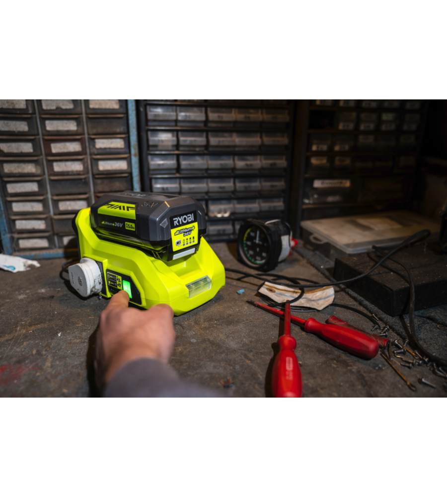 INVERTER 36V RYOBI "RY36BI300A-0 " SOLO CORPO MACCHINA BATTERIA NON INCLUSA, 230 V - 150 W