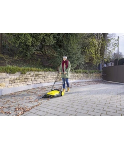 Spazzatrice manuale karcher s4 con una spazzola laterale