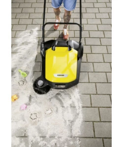 Spazzatrice manuale karcher s6 con una spazzola laterale