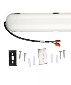 Plafoniera led impermeabile  70w 1,5m 4500k