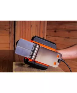 Pialletto elettrico black+decker "bew712-qs" larghezza di piallatura 82 mm 650w